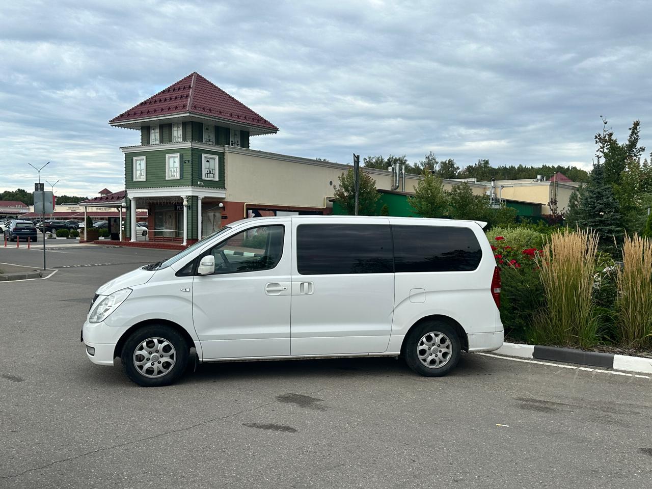 PARKVNUKOVO Изварино